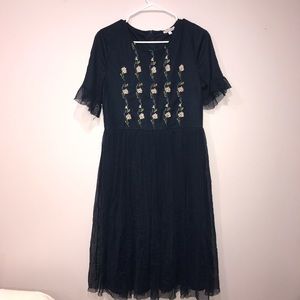 Navy blue floral dress!